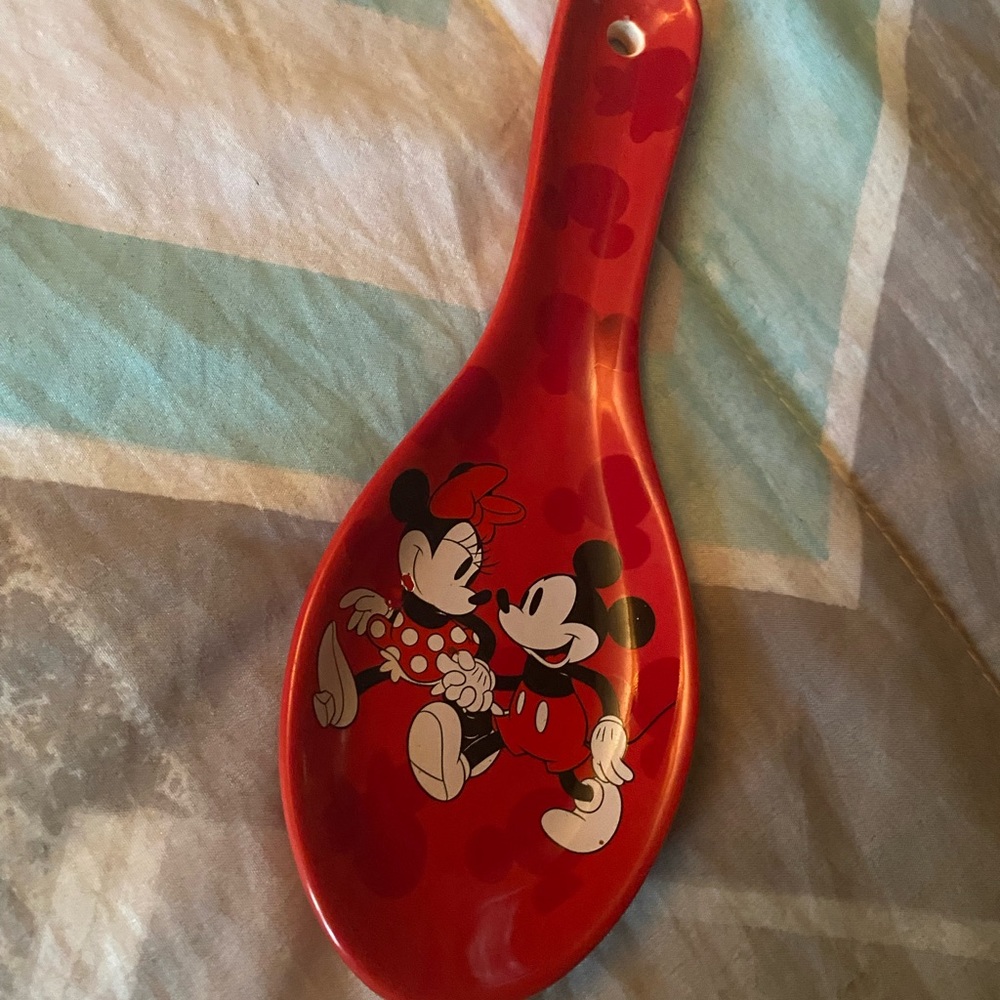 Spoon rest